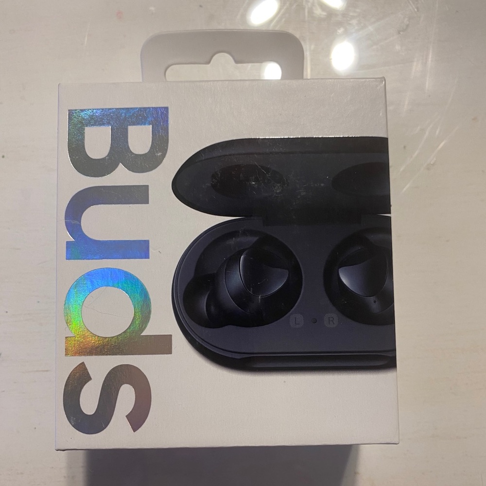 Samsung Buds